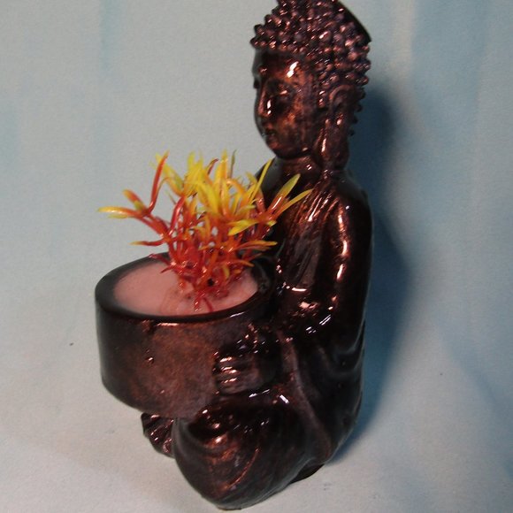 Aquarium Decoration - Buddha with Yellow and Orange Plant. - Picture 5 of 9